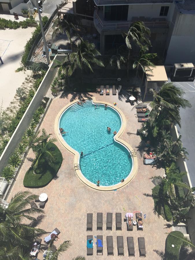Hollywood Apartment By The Sea Exteriör bild